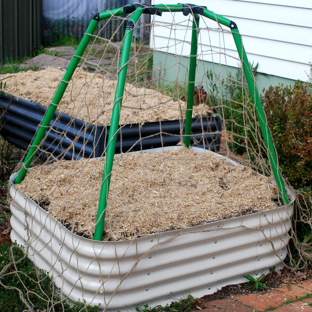 Climbing Net and clamps.