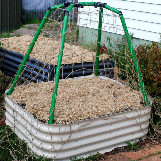 Climbing Net and clamps.